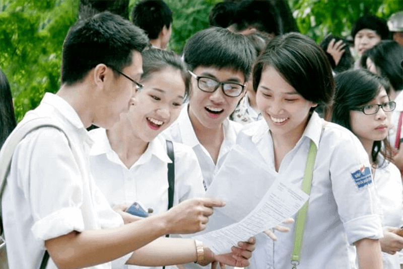 Nhờ sao Thái Dương chiếu mệnh nên nữ Canh Dần trong năm 2025 có thể đạt được nhiều thành tích trong học tập Nho sao Thai Duong chieu menh nen nu Canh Dan trong nam 2025 co the dat duoc nhieu thanh tich trong hoc tap