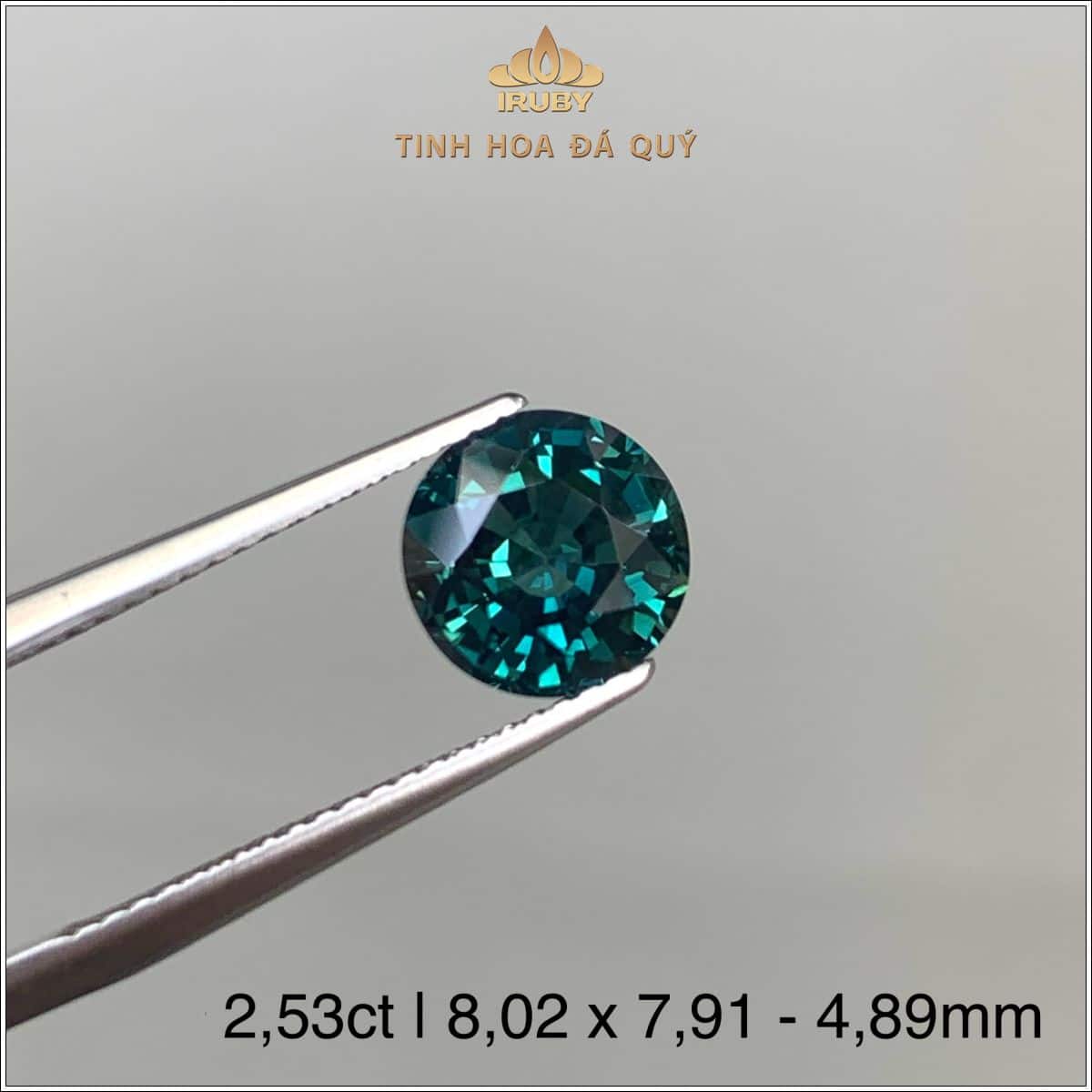 Đá Sapphire tròn xanh lục tự nhiên 100% 2,53ct - IRGS 25710253 Đá Sapphire tròn xanh lục tự nhiên 100% 2,53ct - IRGS 25710253