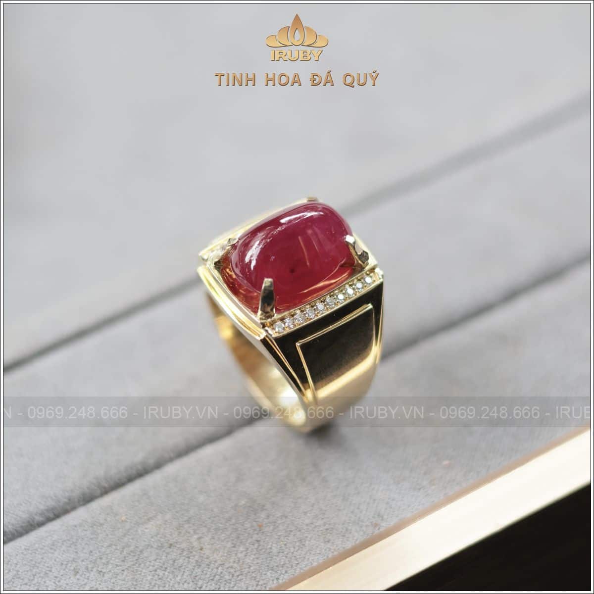 Nhẫn nam Ruby cabochon mẫu doanh nhân 7,15ct - IRRC 257715 Nhẫn nam Ruby cabochon mẫu doanh nhân 7,15ct - IRRC 257715